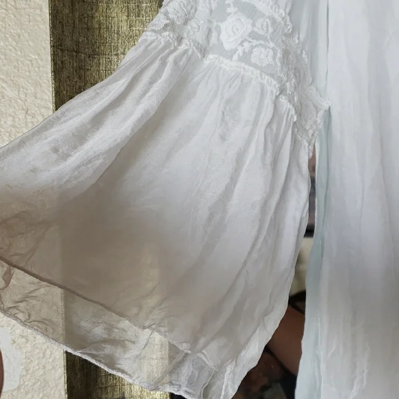 Bellambra White Ruffled 3/4 Sleeve Blouse,made ITALY - Picture 2 of 7